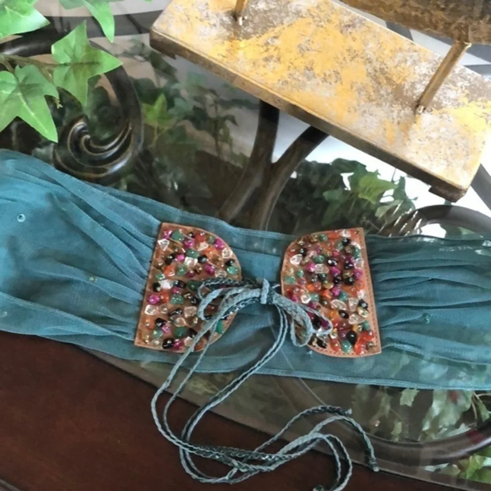 Vintage unique teal faux leather embellished belt - Picture 1 of 10